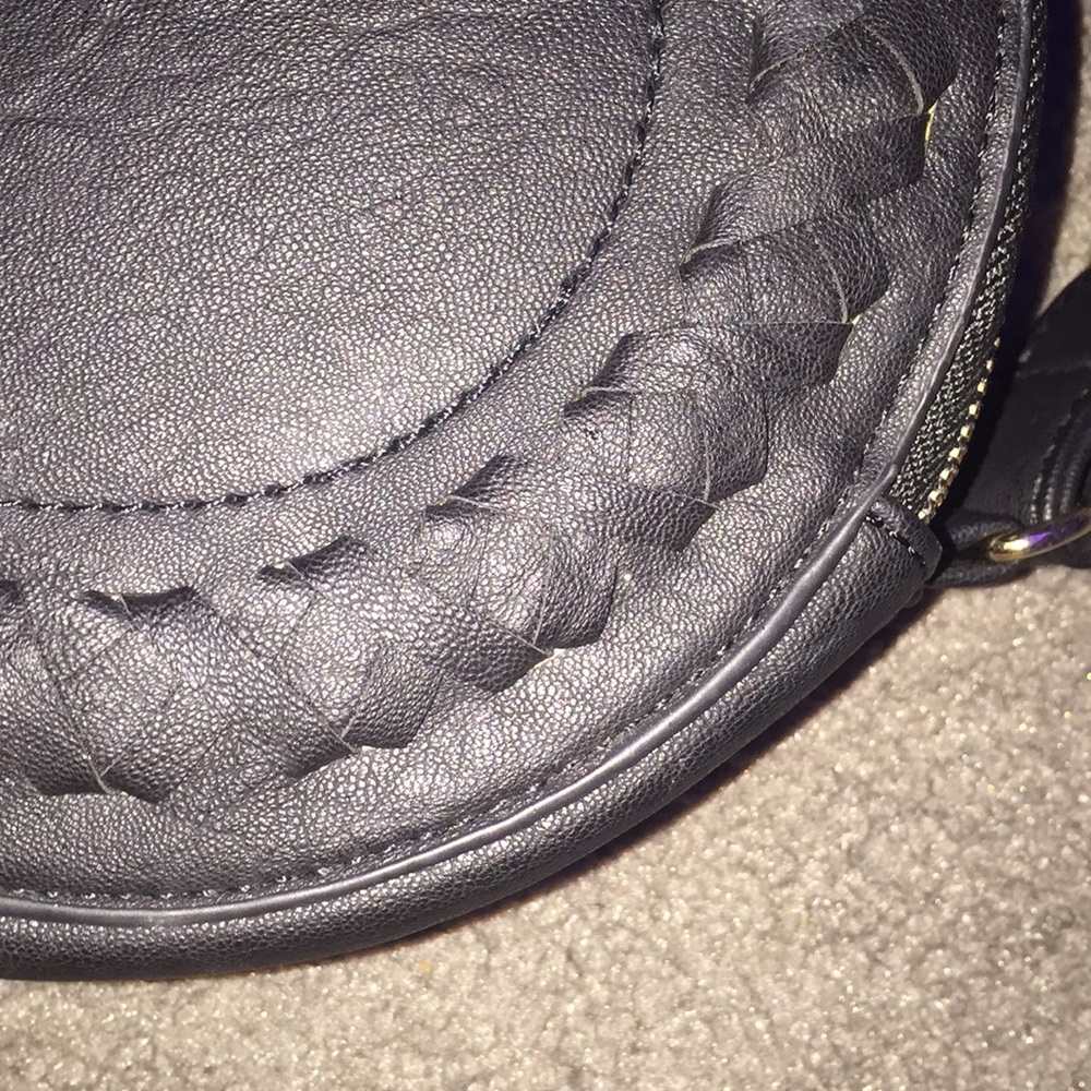 Purse - Picture 2 of 4